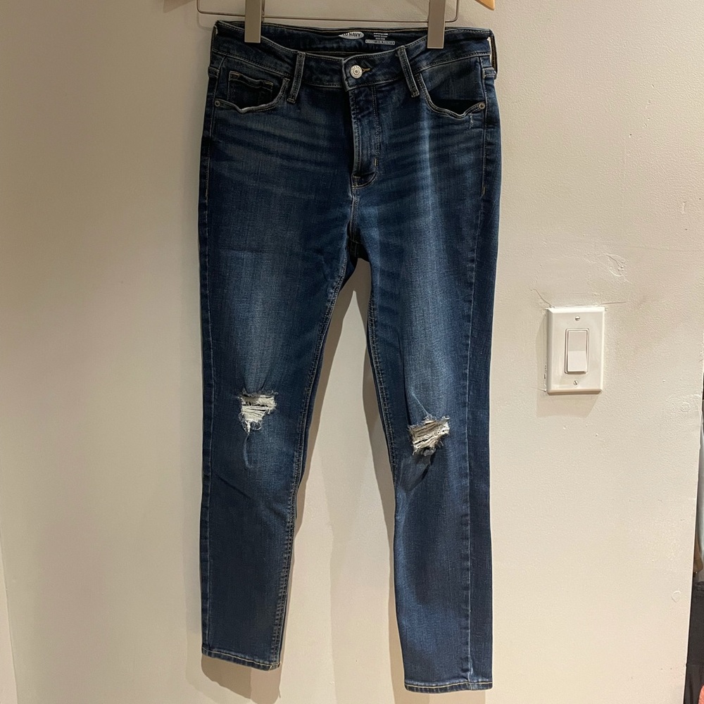 Old Navy rockstar high rise skinny jeans